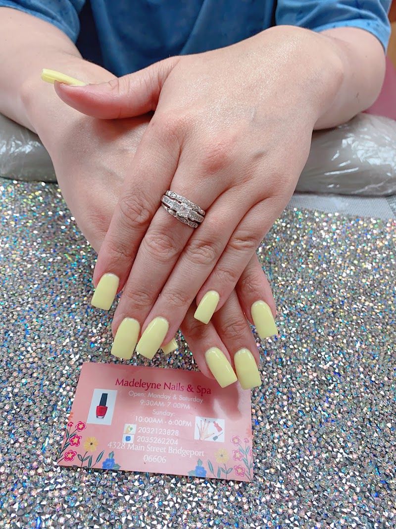 Madeleyne Nails & Spa, nail salon in Bridgeport, CT, photo 2 of 10